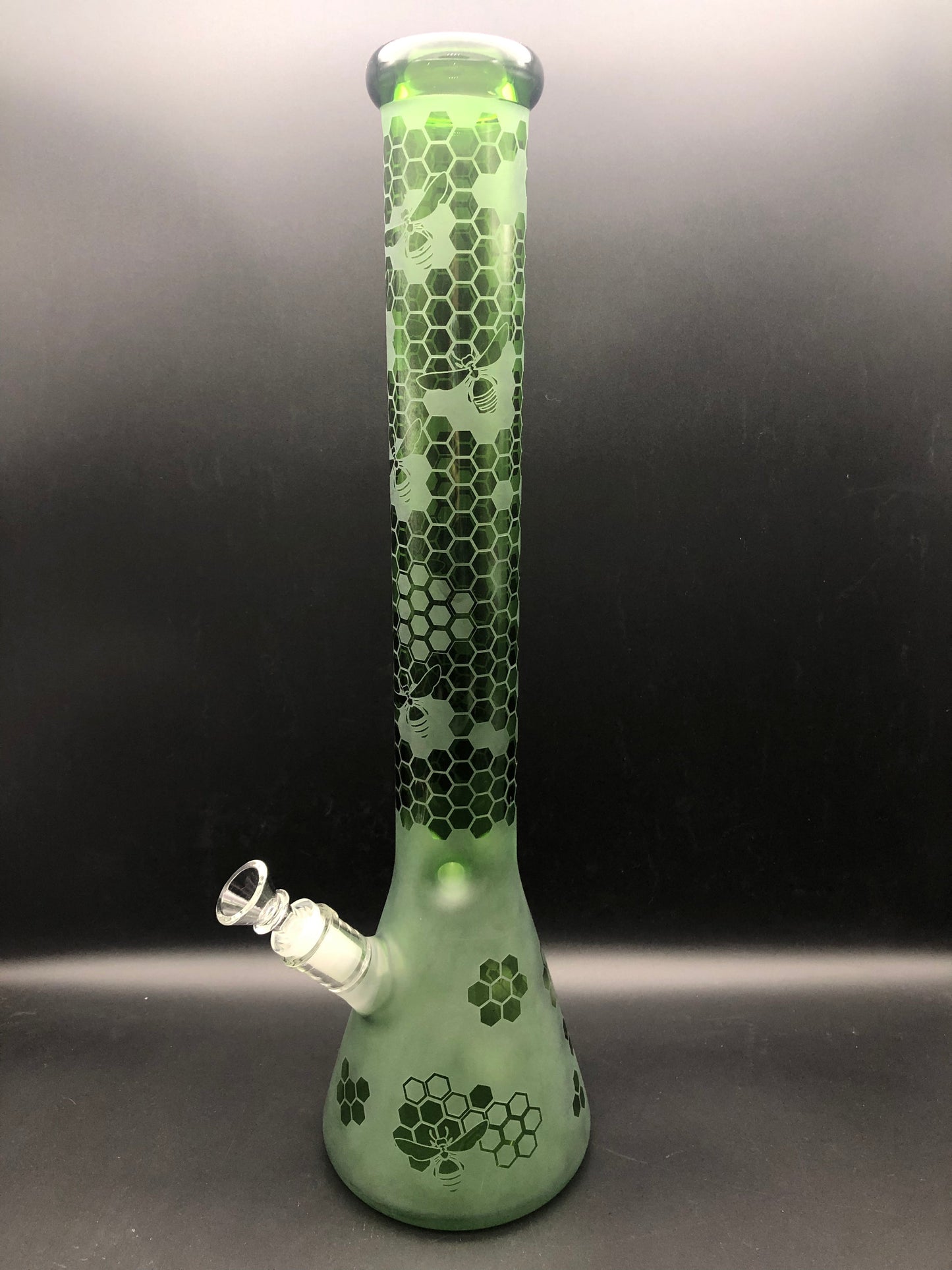 18" Sandblasted Honeycomb Beaker