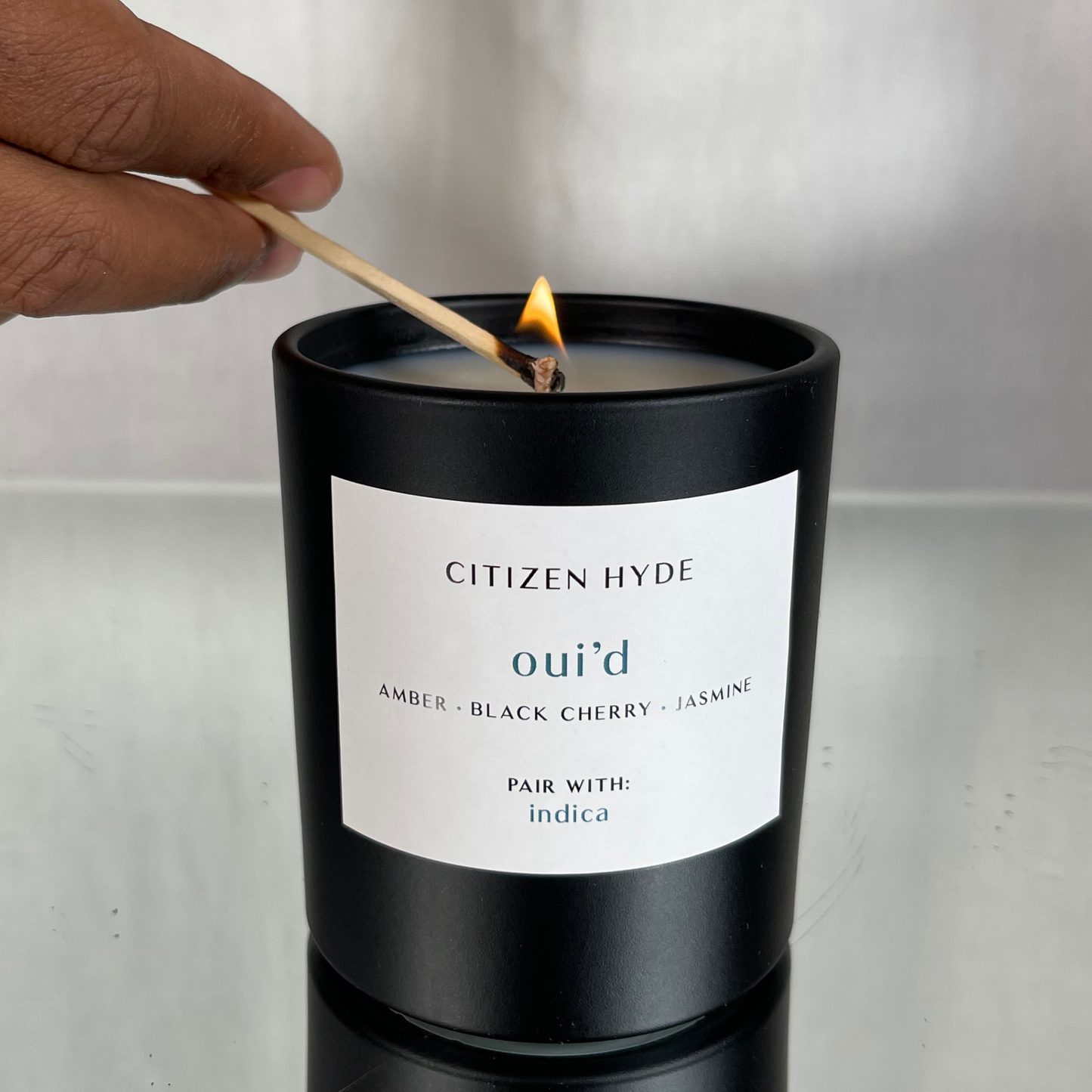 Oui'd Citizen Hyde Candle - Pair with Indica