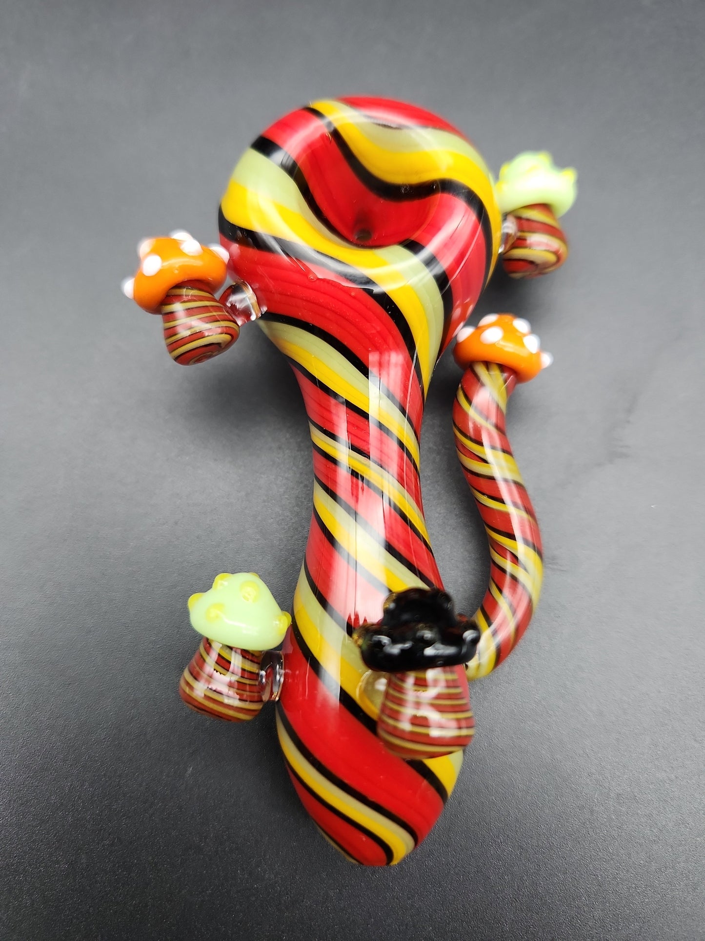 4" Color Spiral Mushroom Spoon Pipes